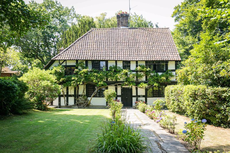 2 bed detached house for sale in Lewes Road, Forest Row RH18 Zoopla