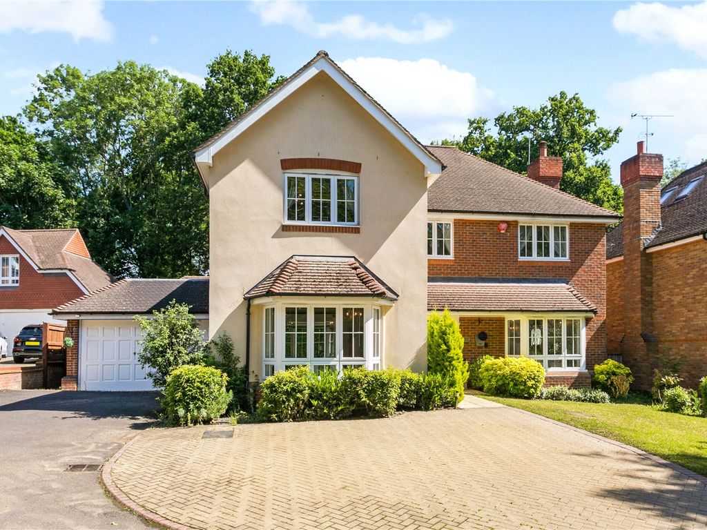 5 bed detached house for sale in Howards Wood Drive, Gerrards Cross, Buckinghamshire SL9 Zoopla
