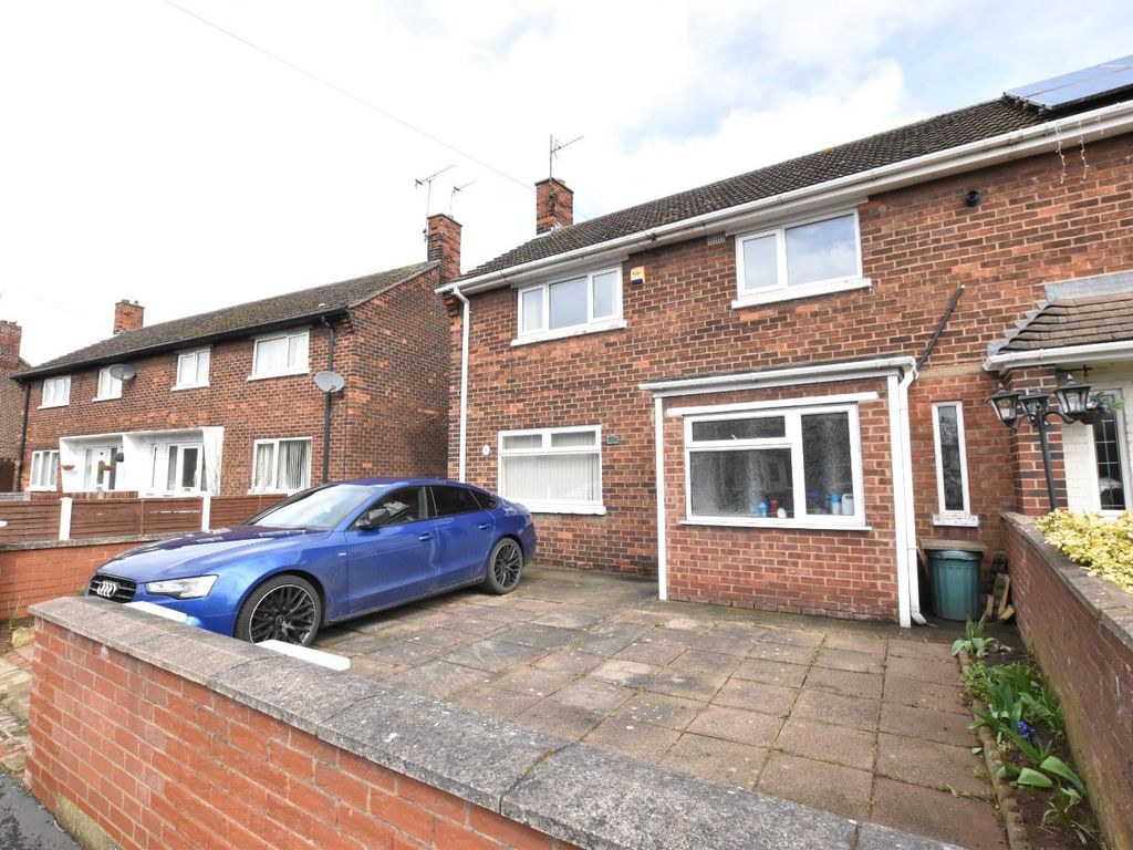 3 bed semidetached house for sale in Tennyson Road, Scunthorpe DN16
