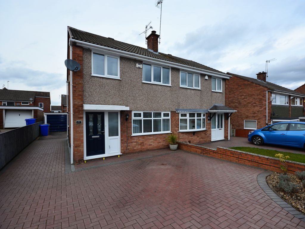 3 bed semidetached house for sale in Barncroft Road, Chell Heath