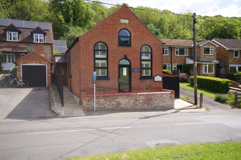 2 bed detached house for sale in Bryants Bottom, Great Missenden HP16 Zoopla