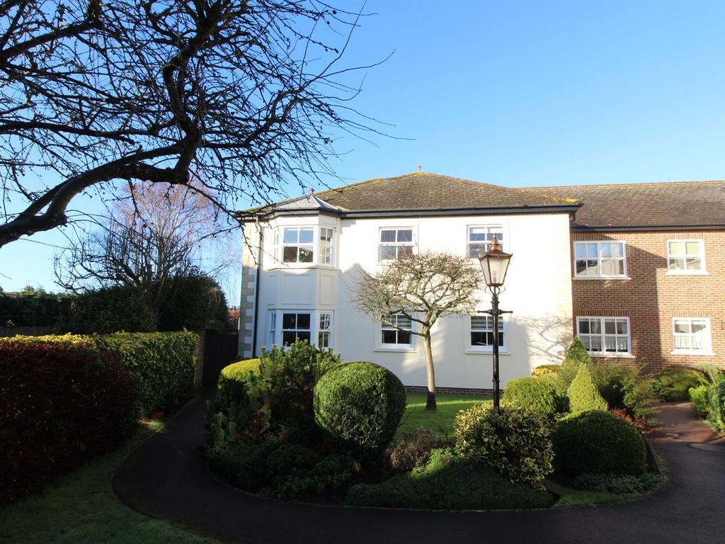 2 bed property for sale in St. Judes Close, Englefield Green, Egham TW20 Zoopla