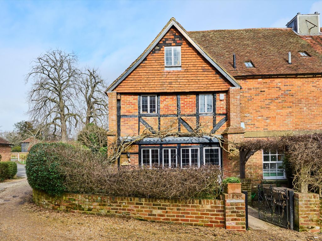 3 bed terraced house for sale in Shillinglee Park Road, Chiddingfold