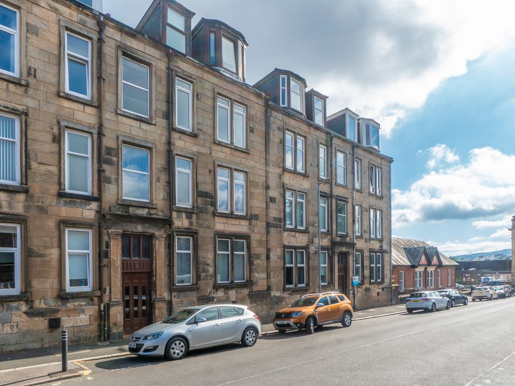 2 bed flat for sale in Brisbane Street, Greenock PA16, £80,000 Zoopla