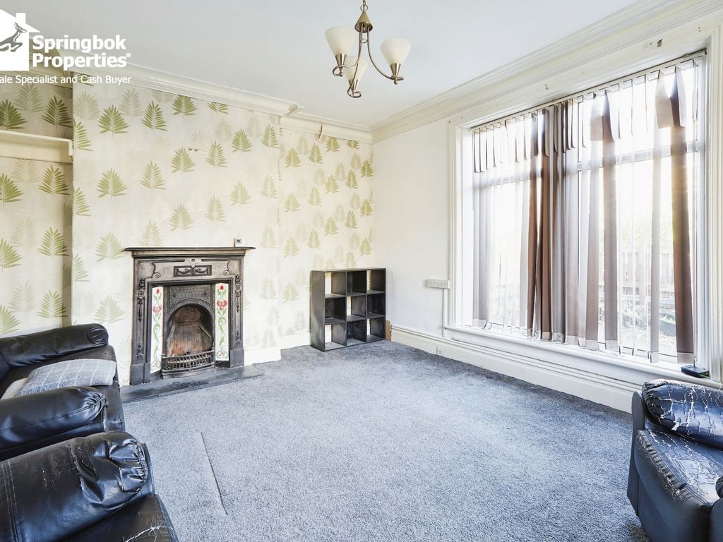 3 bed terraced house for sale in Norwood Road, Birkby, Huddersfield