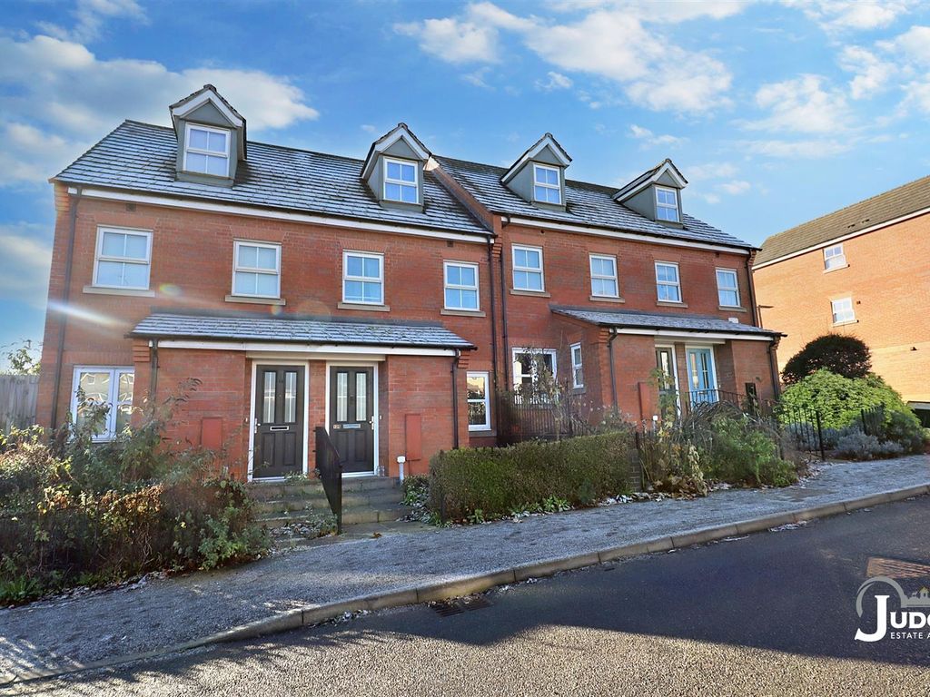 3 bed town house for sale in Sileby Road, Barrow Upon Soar