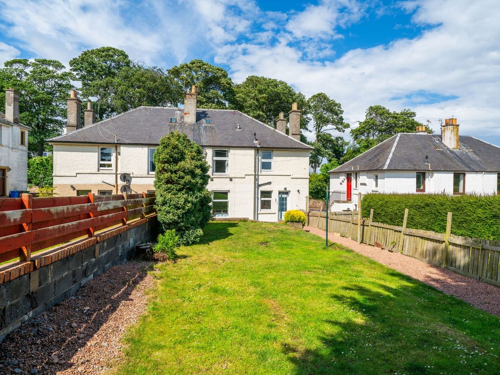2 bed flat for sale in Cupar Road, Guardbridge KY16 Zoopla