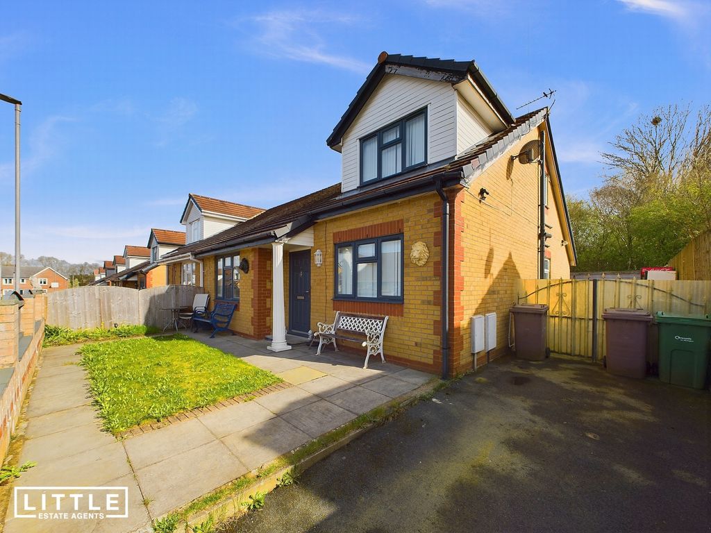 3 bed semidetached house for sale in Bentinck Street, St. Helens WA9