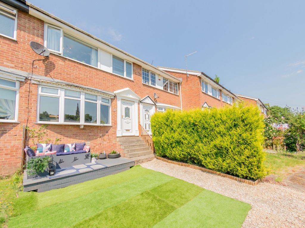 3 bed terraced house for sale in Bank Street, Morley, Leeds LS27 Zoopla