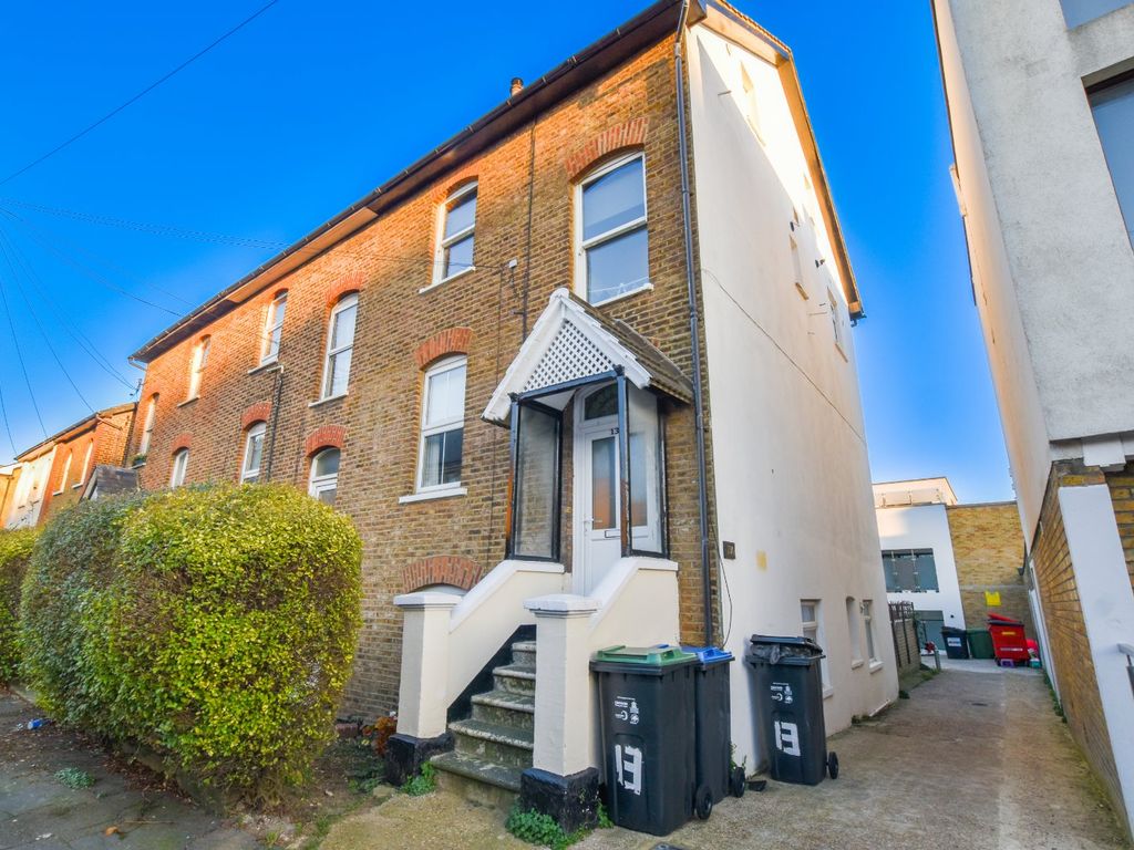 2 bed for sale in Suffolk Road, London SE25 Zoopla