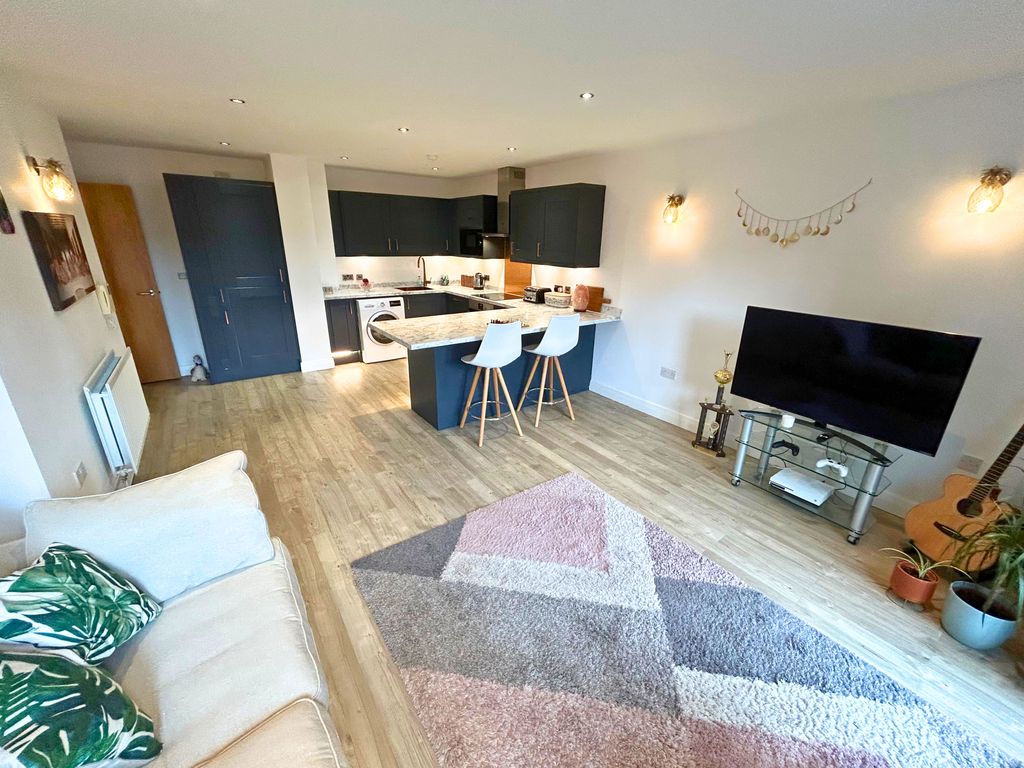 2 bed flat for sale in Ellesmere Street, Manchester M15, £240,000 Zoopla