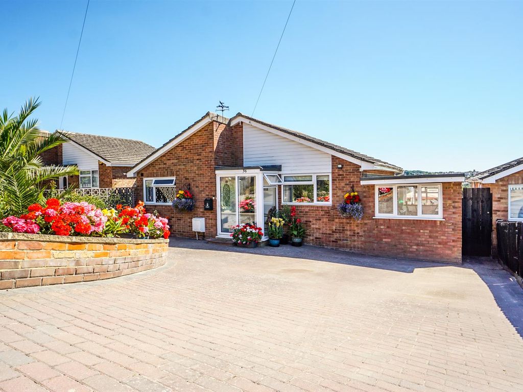 3 bed detached bungalow for sale in Pine Avenue, Hastings TN34 Zoopla