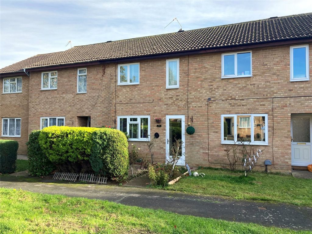 3 bed terraced house for sale in Woking, Surrey GU21 Zoopla
