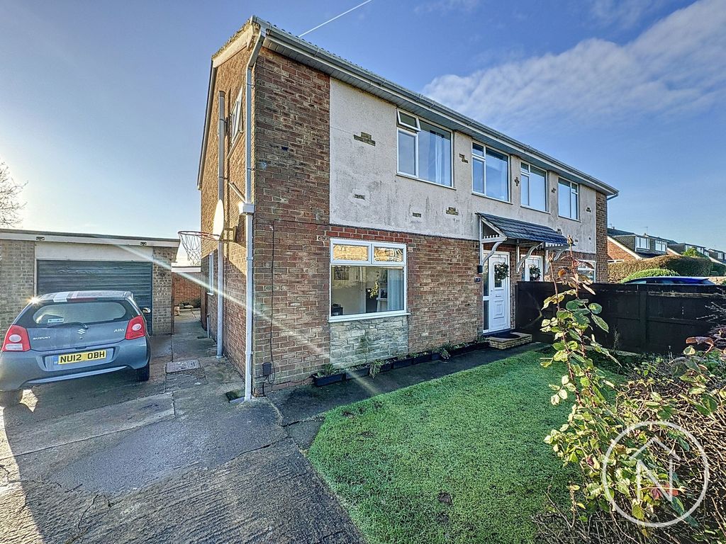 3 bed semidetached house for sale in Hurworth Road, Billingham TS23, £