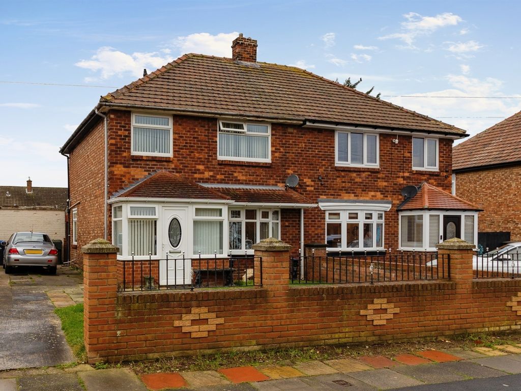 3 bed semidetached house for sale in Easterside Road, Middlesbrough