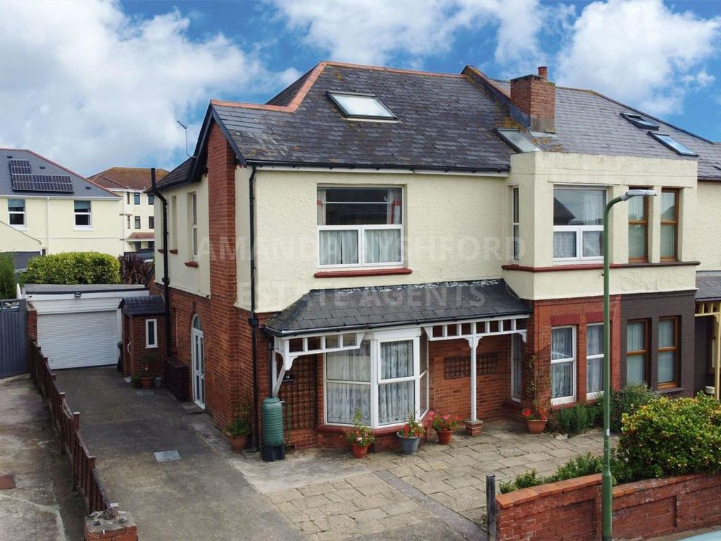 6 bed semidetached house for sale in Headland Park Road, Preston