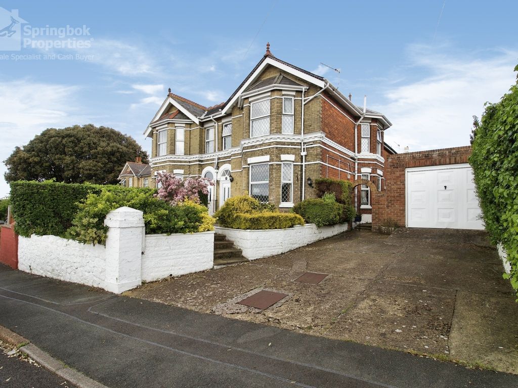 6 bed semidetached house for sale in Queen's Rd, Shanklin, Isle Of