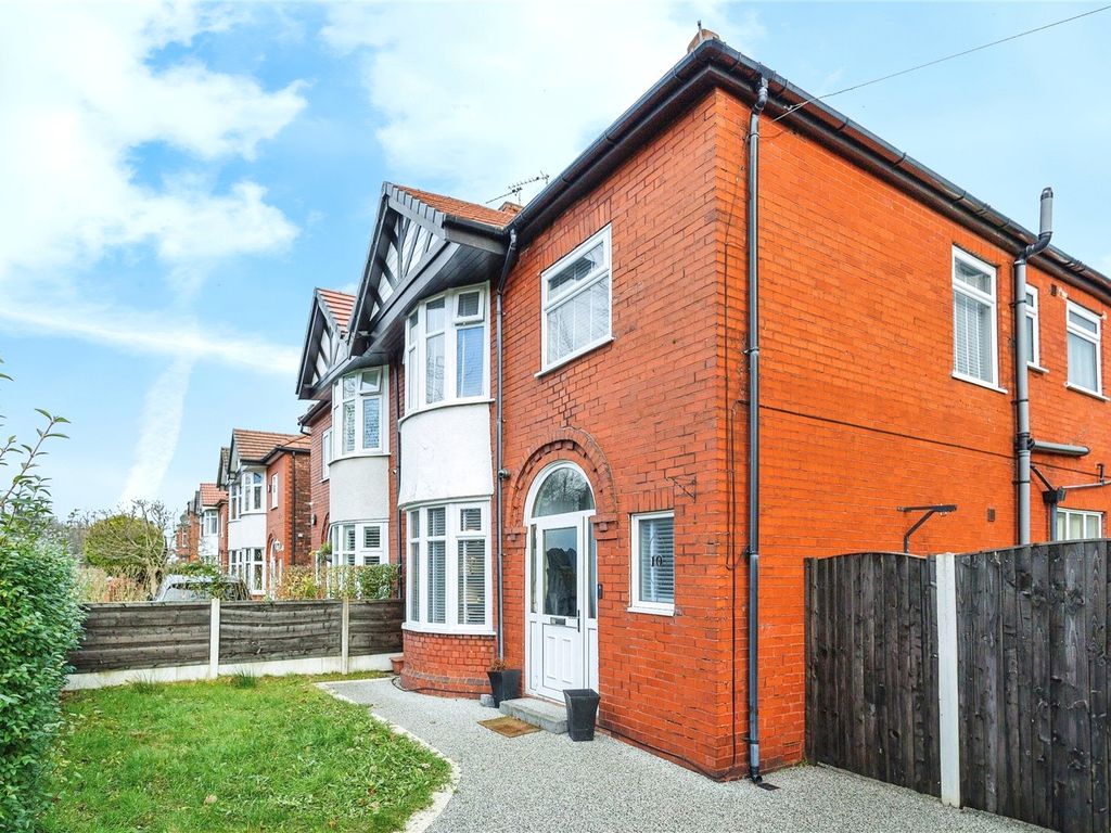 4 bed semidetached house for sale in Egerton Road North, Stockport