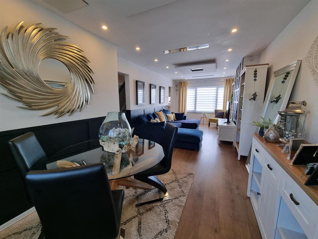 2 bed semidetached bungalow for sale in Parkville Highway, Holbrooks