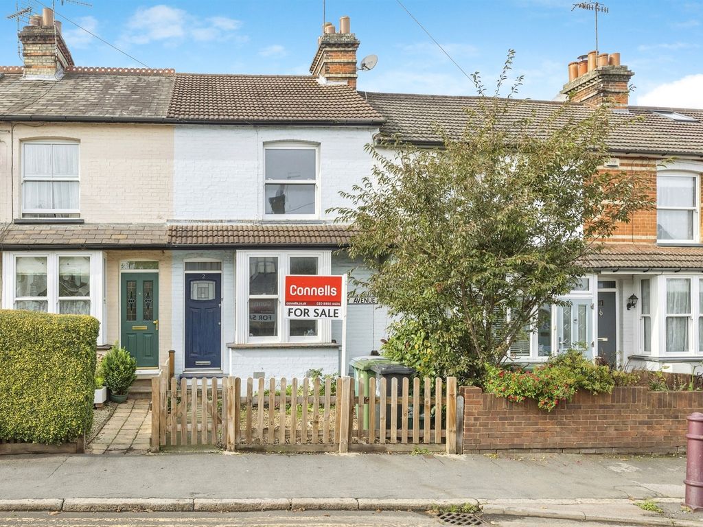 2 bed terraced house for sale in Oxhey Avenue, Watford WD19, £300,000