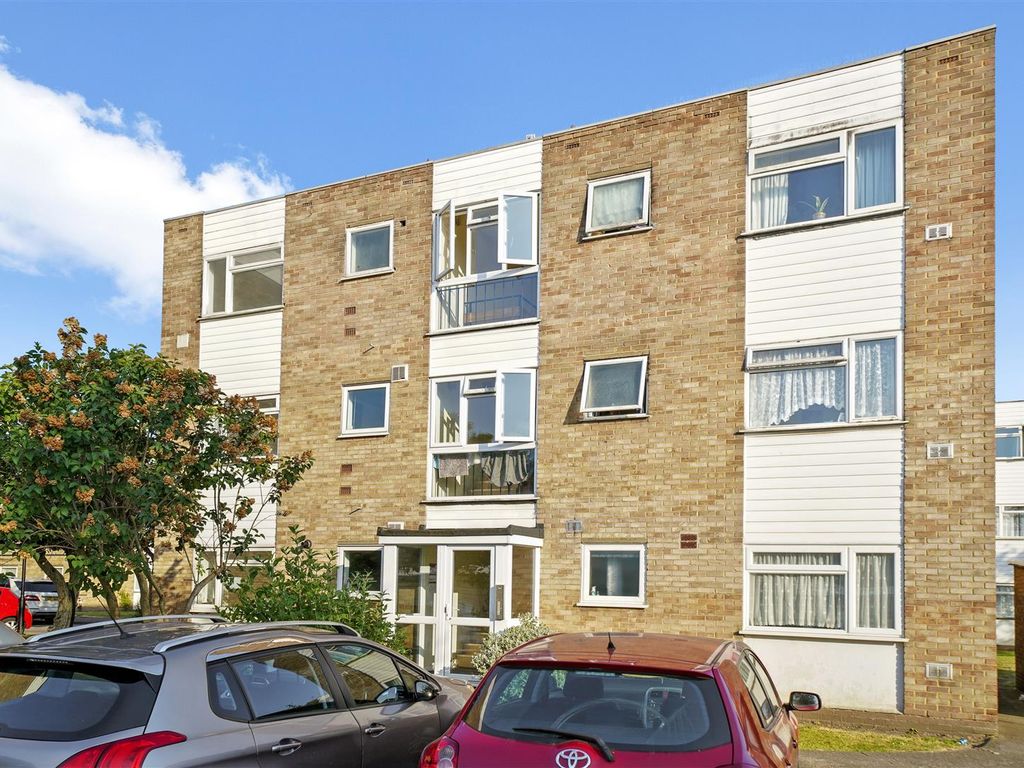 1 bed flat to rent in Staines Road, Hounslow TW3 Zoopla