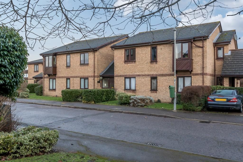 2 bed flat for sale in Poets Chase, Aylesbury HP21 Zoopla