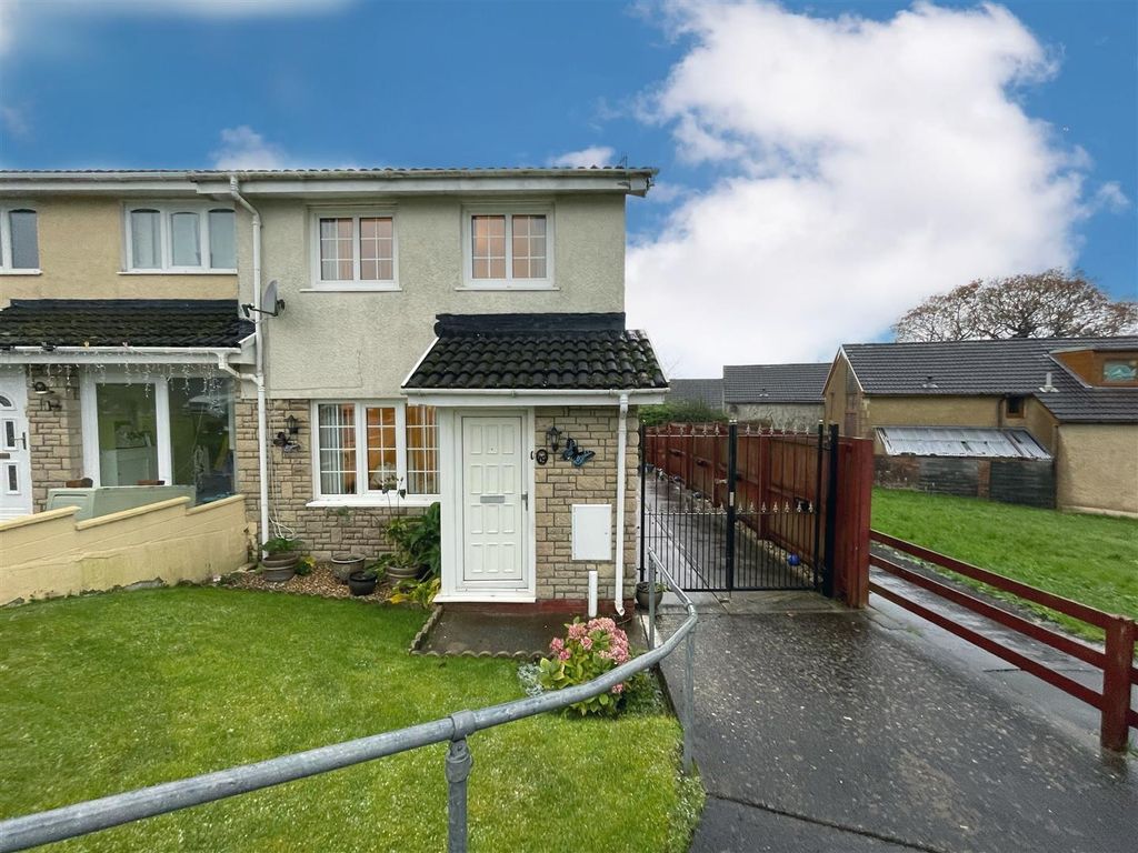 2 bed end terrace house for sale in Ridgewood Gardens, Cimla, Neath