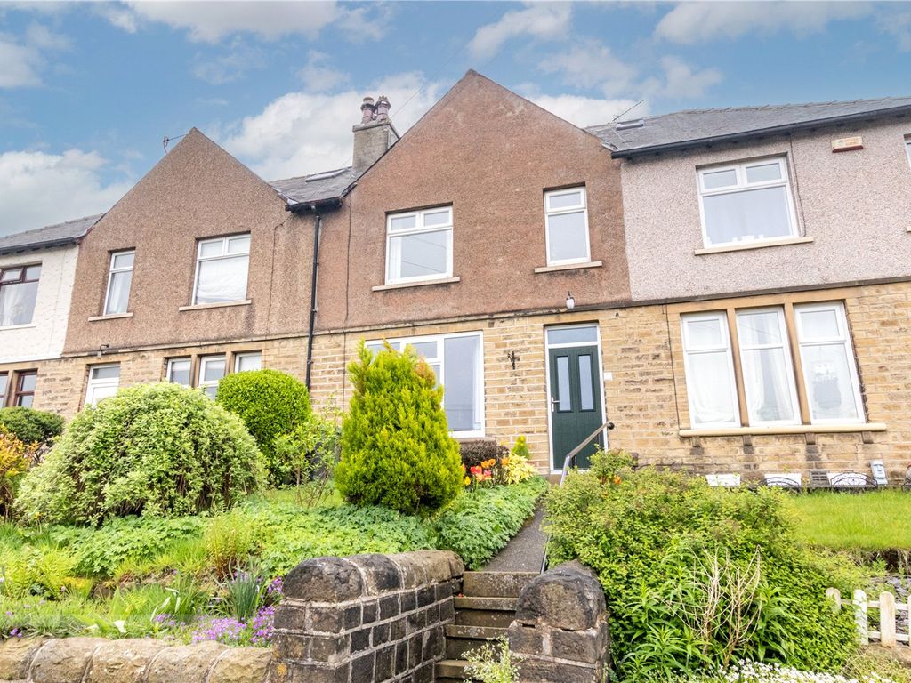 3 bed terraced house for sale in Banks Road, Linthwaite, Huddersfield