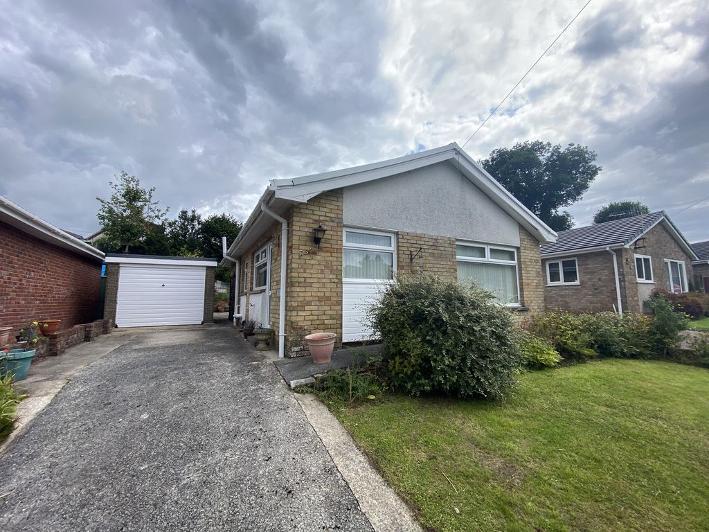 2 bed detached bungalow for sale in Delffordd, Rhos, Pontardawe