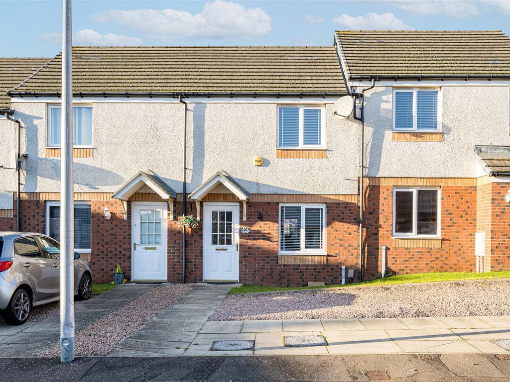 2 bed terraced house for sale in St. Michaels Yard, Dundee DD4, £