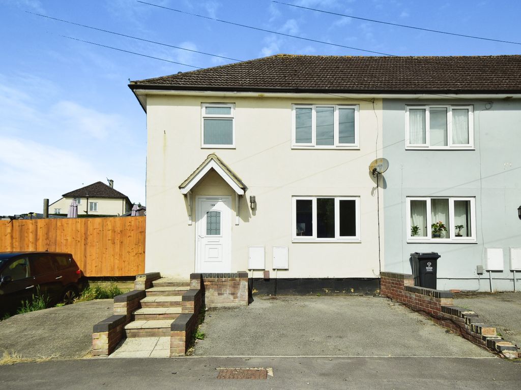 3 bed end terrace house for sale in Manor Crescent, Swindon SN2 Zoopla
