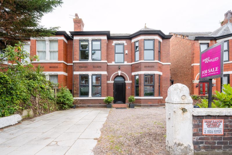 4 bed semidetached house for sale in Southbank Road, Southport PR8