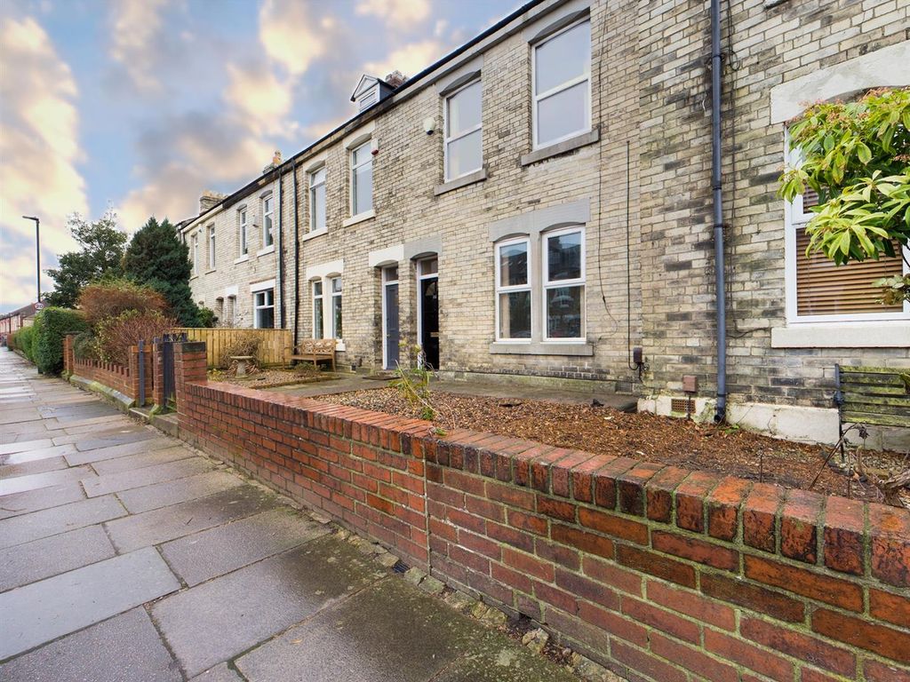 4 bed town house for sale in Elsdon Road, Gosforth NE3 Zoopla