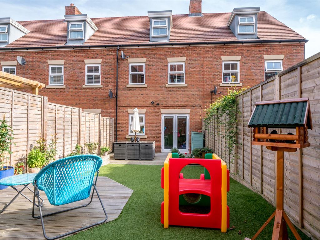 3 bed property for sale in Harrier Close, Hemel Hempstead HP3 Zoopla