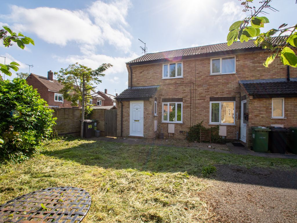 2 bed end terrace house for sale in Swale Avenue, Gunthorpe