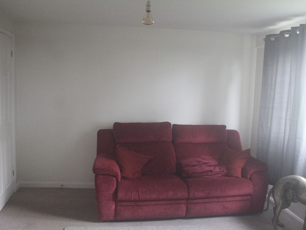 2 bed flat to rent in Ormesby Road, Norwich NR10, £800 pcm Zoopla