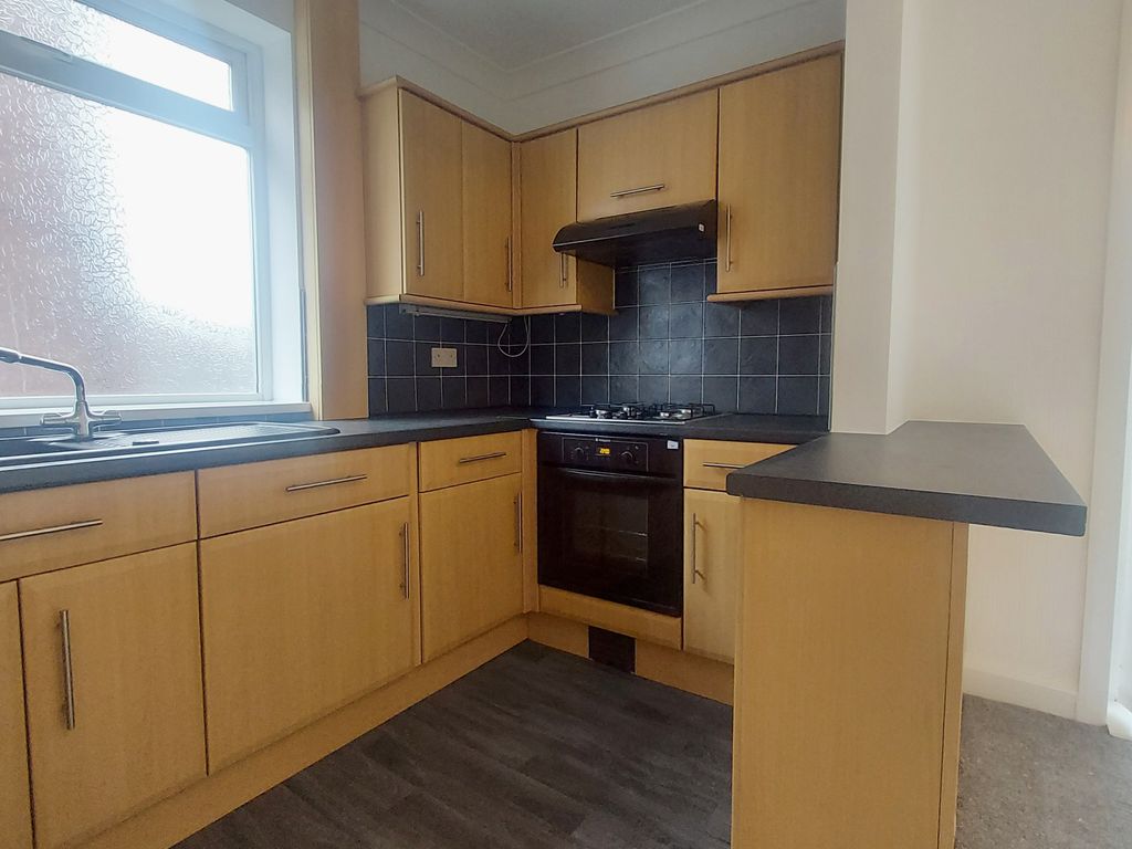 3 bed semidetached house to rent in Vesper Gate Crescent, Kirkstall