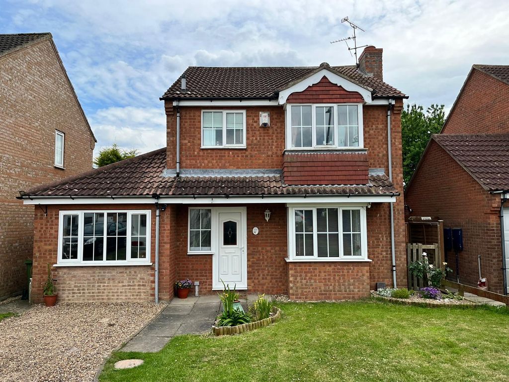 4 bed detached house for sale in Lincoln Road, Dunholme, Lincoln LN2