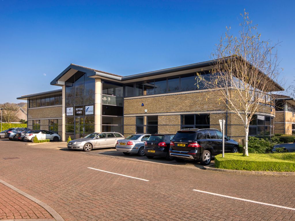 Office to let in Neptune House, Mercury Park, Wooburn Green, High