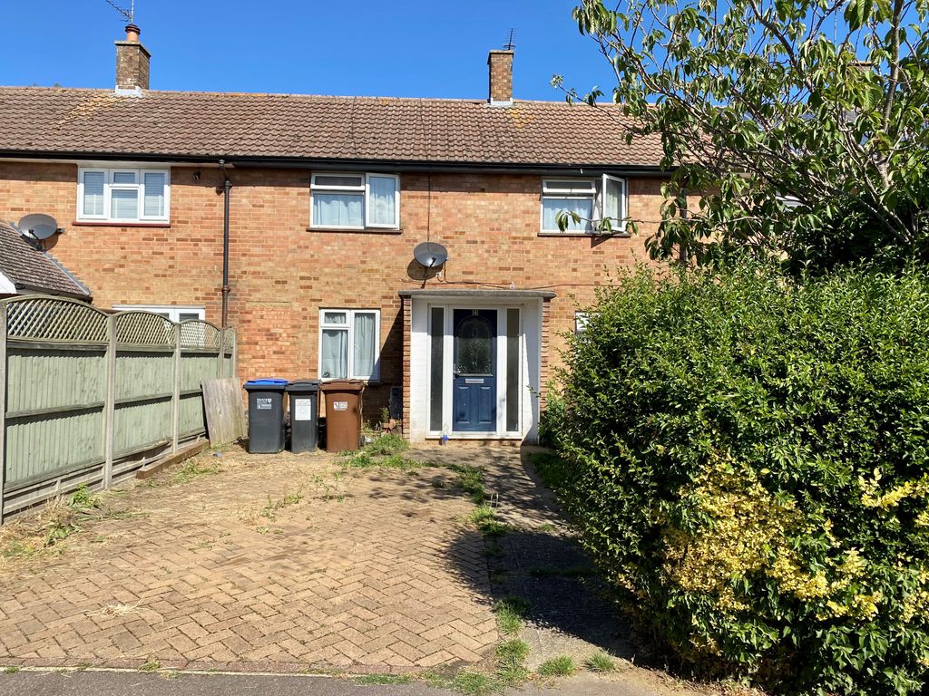 3 bed terraced house for sale in Puttocks Close, Welham Green, Herts
