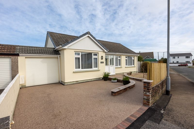 3 bed detached bungalow for sale in Treforthlan, Paynters Lane End