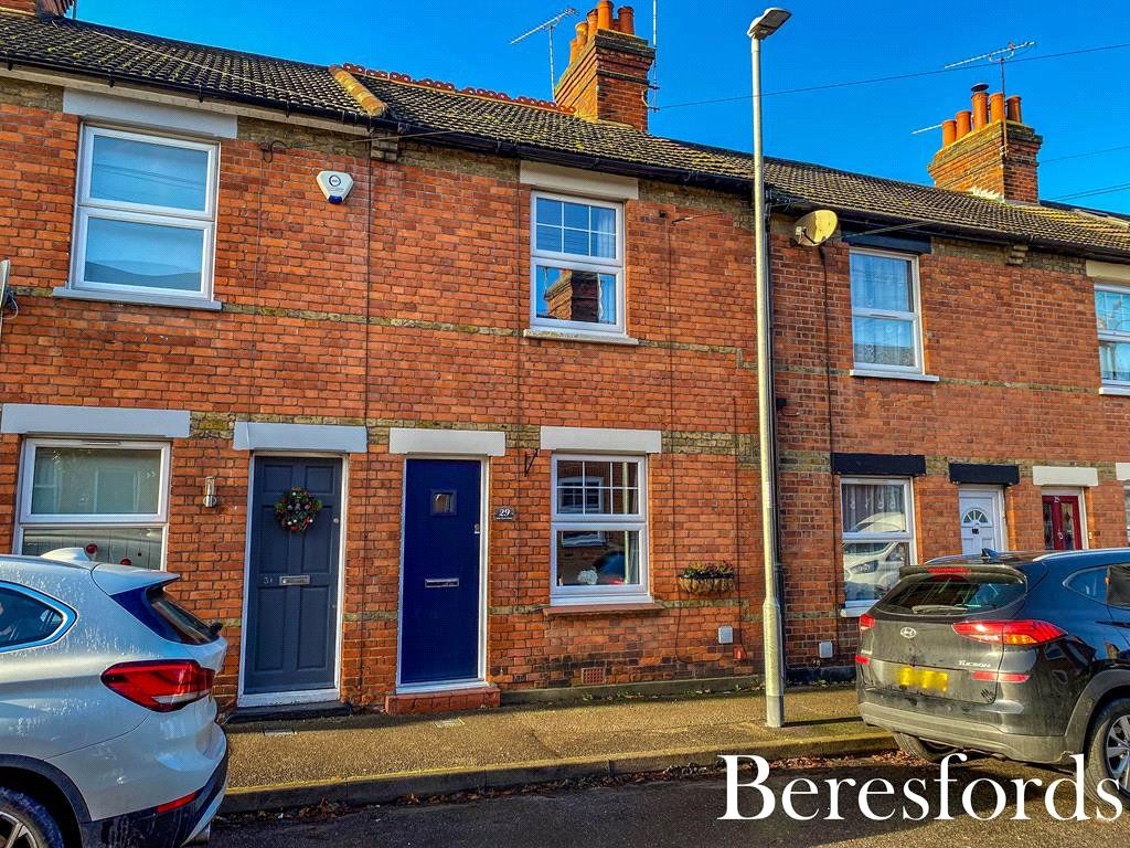 3 bed terraced house for sale in North Road Avenue, Brentwood CM14, £