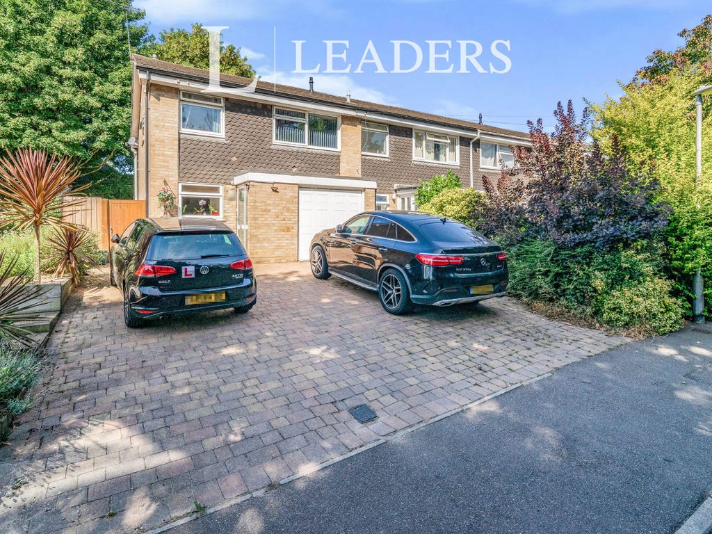 4 bed end terrace house to rent in St. Johns Court, Beaumont Avenue, St.Albans AL1 Zoopla