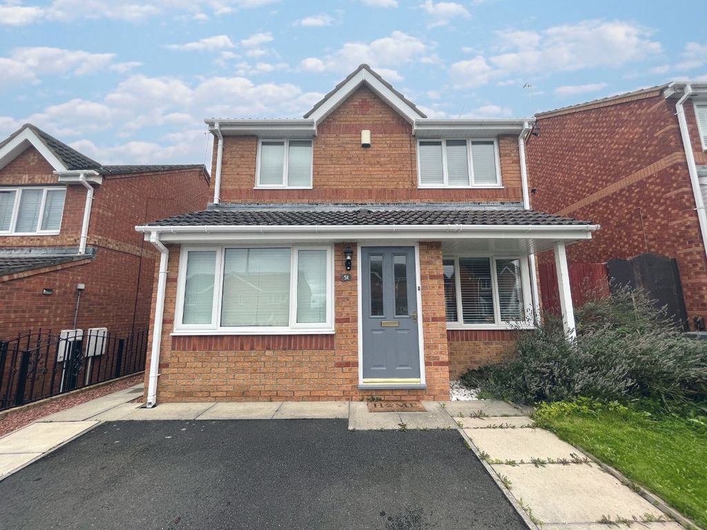 3 bed detached house for sale in Mowlam Drive, Stanley DH9, £195,950