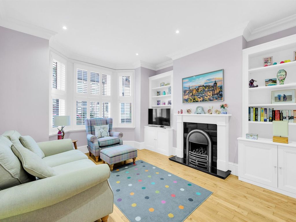 3 bed semidetached house for sale in West Street, Bromley BR1, £