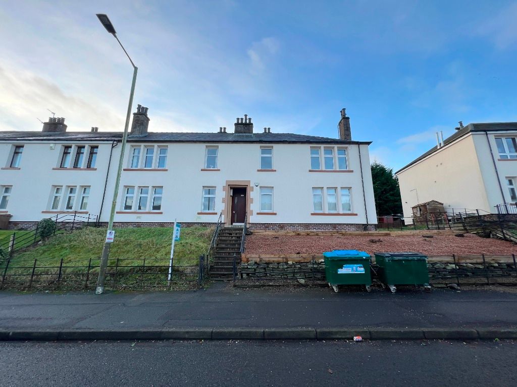 2 bed flat to rent in Kerrsview Terrace, Dundee DD4, £725 pcm Zoopla