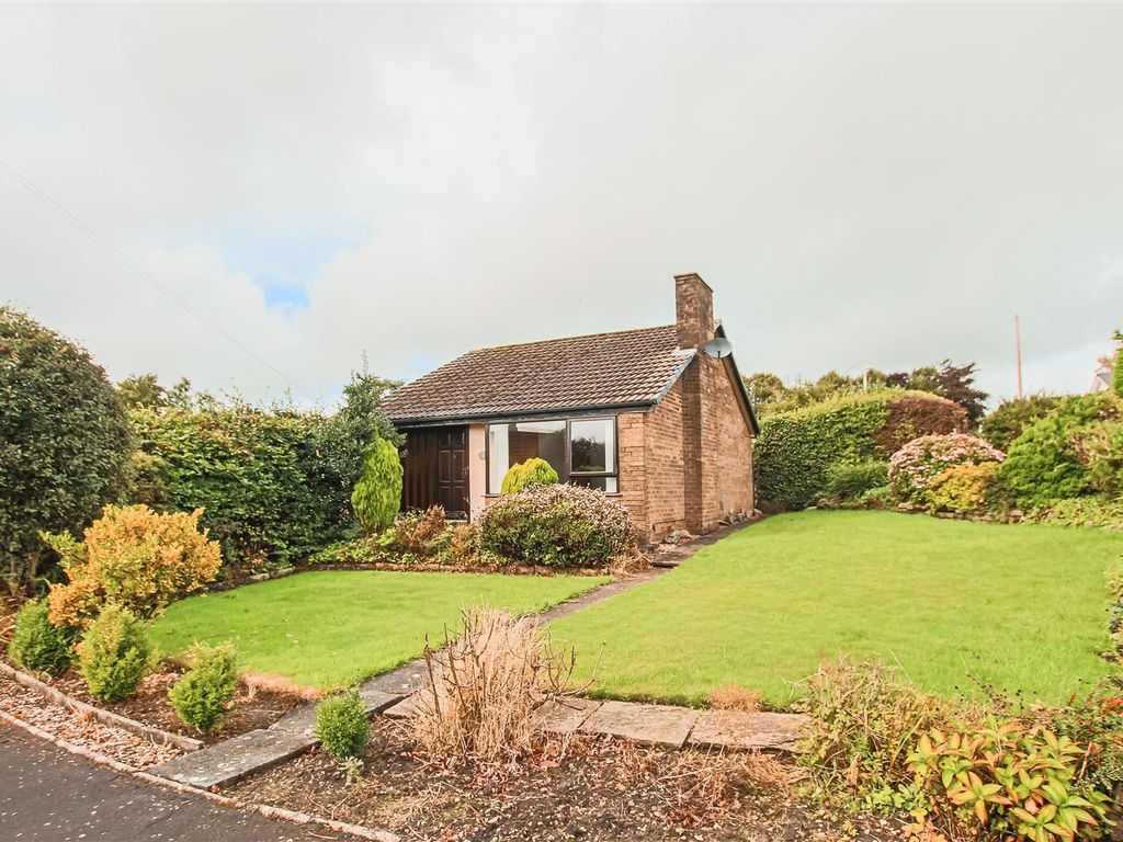 2 bed detached bungalow to rent in Arley Rise, Mellor, Blackburn BB2, £