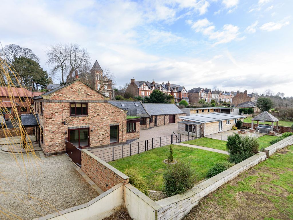 4 bed detached house for sale in Ure Bank Terrace, Ripon, North