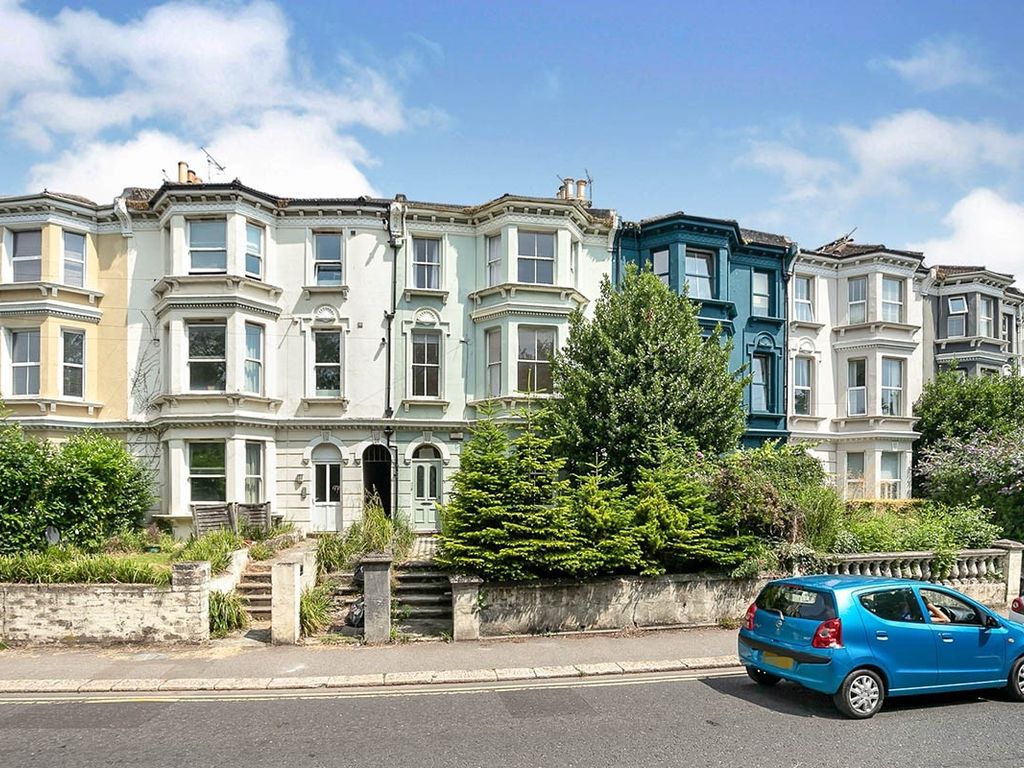 2 bed flat to rent in 27 St. Helens Road, Hastings, East Sussex TN34 Zoopla