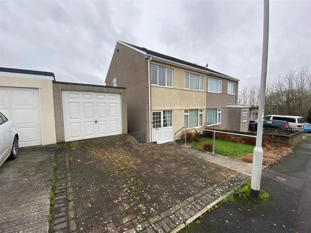 3 bed semidetached house for sale in Kingston Drive, Plympton, Plymouth PL7 Zoopla